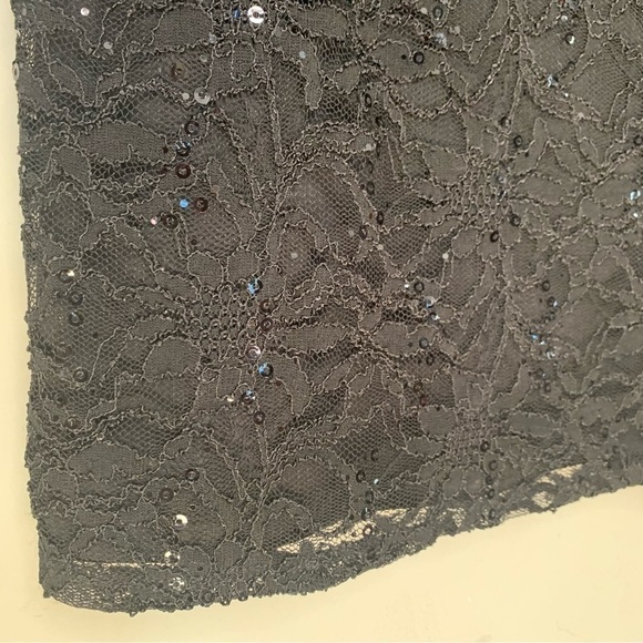 Women’s Juniors Reign On Black Lace Sequins Dress Size Large NWT - Picture 3 of 10